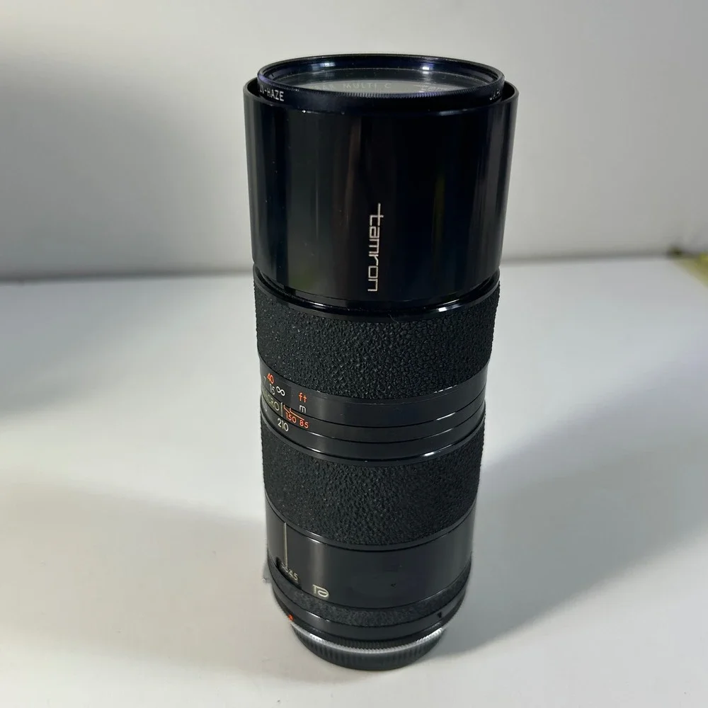 Tamron 85-210mm f4.5 Zoom Macro Lens for Olympus OM BBAR Multi C03A Case Vivitar